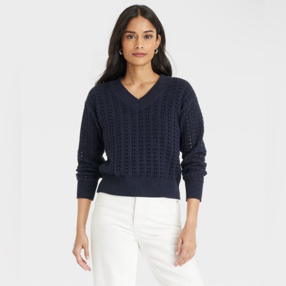 Women's Universal Thread Openwork V-Neck Pullover Sweater Navy